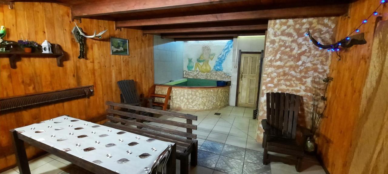 Hotel U Listochka Bereza Exteriér fotografie